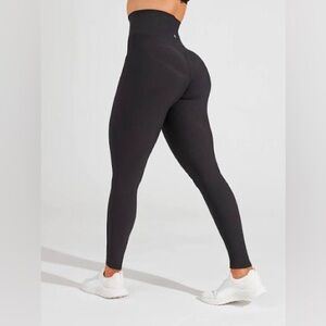 Buffbunny BROWN Material Girl Ribbed Leggings